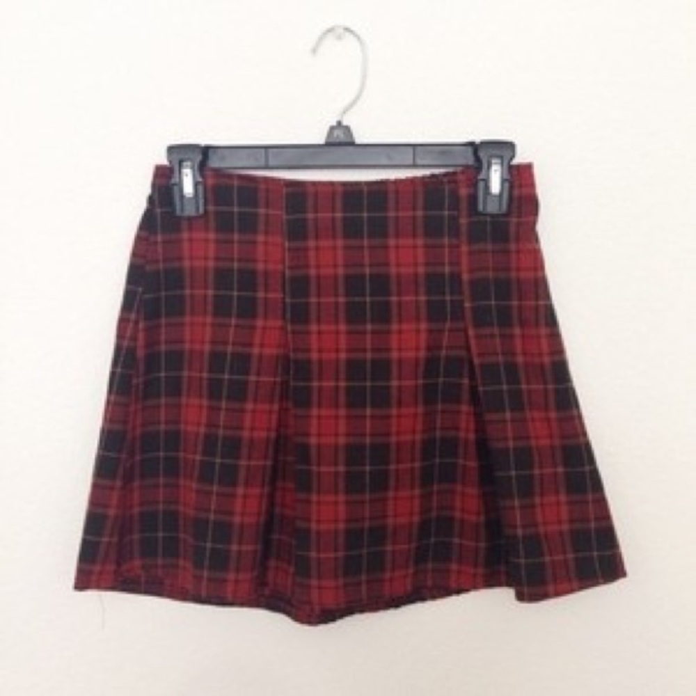 Brandy Melville Plaid Kaitlin Skirt red